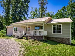 2972 Zeb Warren Rd, Cookeville, TN 38506