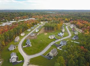 32 Fieldstone Ln, Billerica, MA 01821