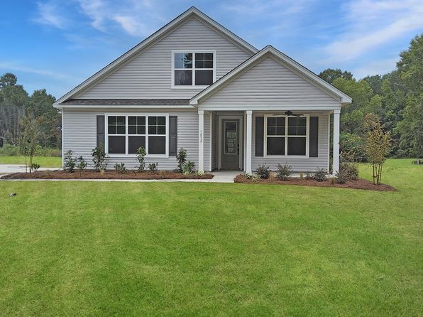 1052 Tennis Ln, Summerton, SC 29148