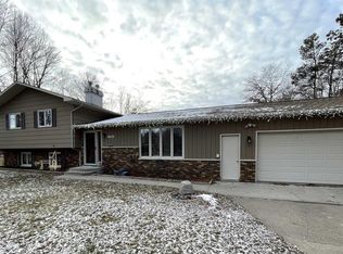 2131 Glendalen Rd, Kronenwetter, WI 54455