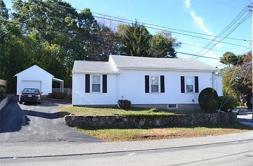 1st image of 742 Pleasant St