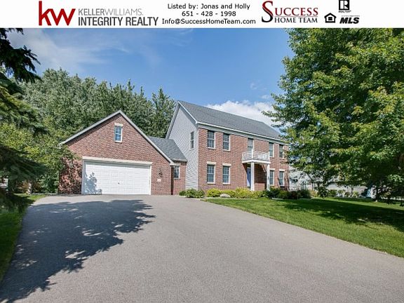 2nd image of 725 Country Lakes Dr