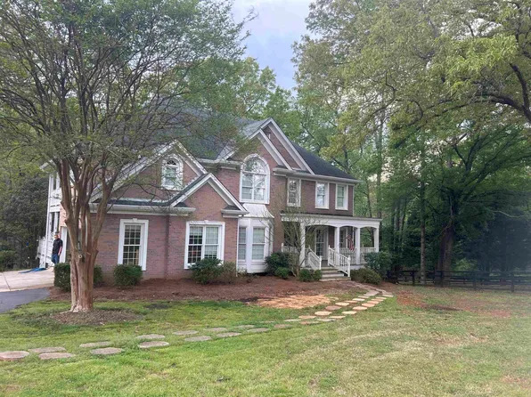 25 Meadow Rdg, Social Circle, GA 30025