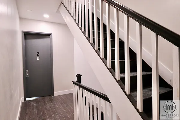 Rented by Hagstrom Management Inc | media 9