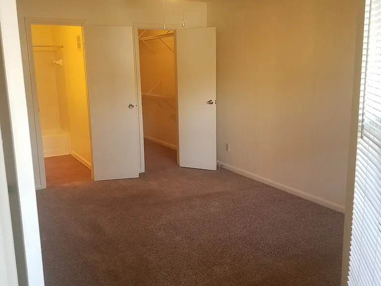 Quincy Ridge Apartments — Photo 134