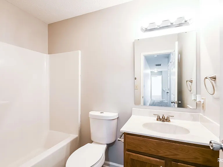 5719 Wooden Branch Dr — Photo 13