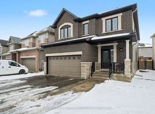 372 Aquaview Dr, Ottawa, ON K4A 5K5