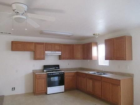 4th image of 4207 Manor St APT A