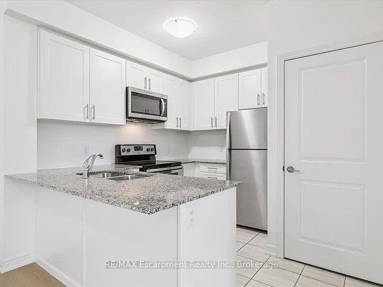 2393 Bronte Rd #205 — Photo 14
