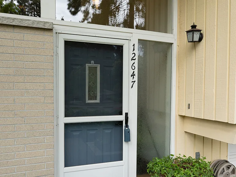12647 SE 54th St — Photo 3