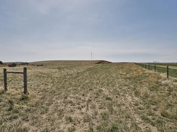 300 2nd St S, Lomond, AB T0L 1G0