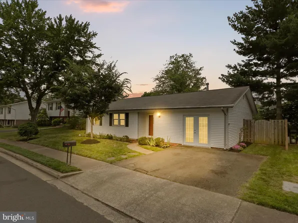 6535 Riefton Ct, Alexandria, VA 22310