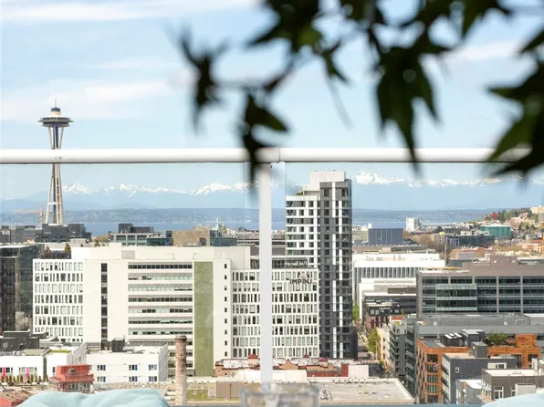 420 Melrose Avenue E #901, Seattle, WA 98102