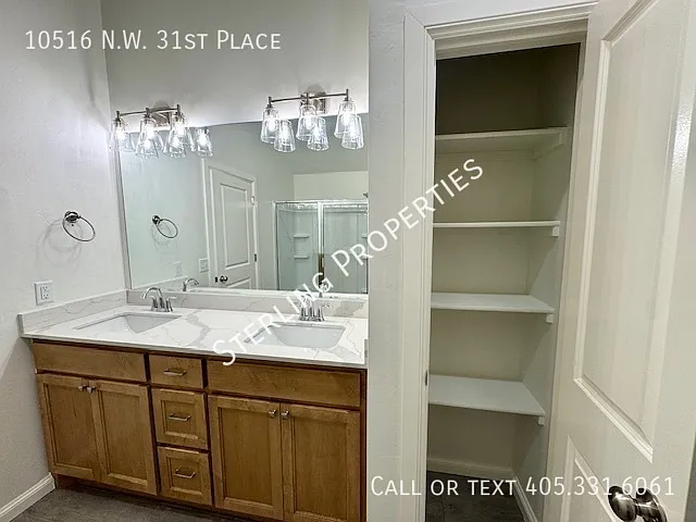 10516 NW 31st Pl — Photo 27