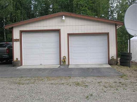 5th image of 3490 Sylvia Ln