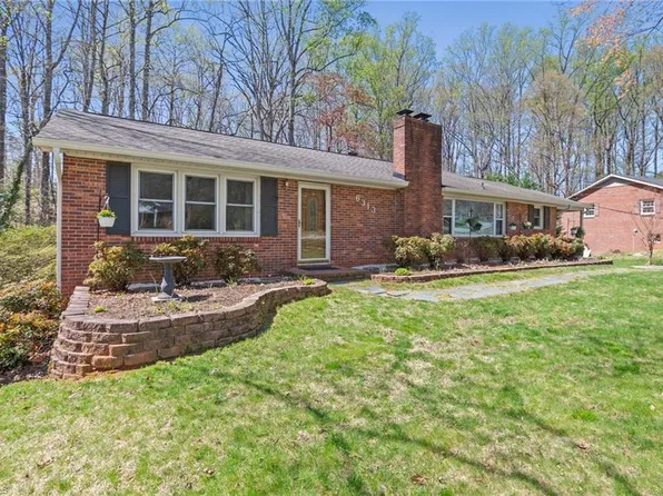 6313 Arden Cir, Clemmons, NC 27012