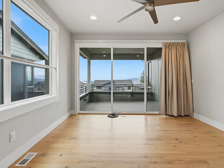 539 Viewcrest Dr NW — Photo 34