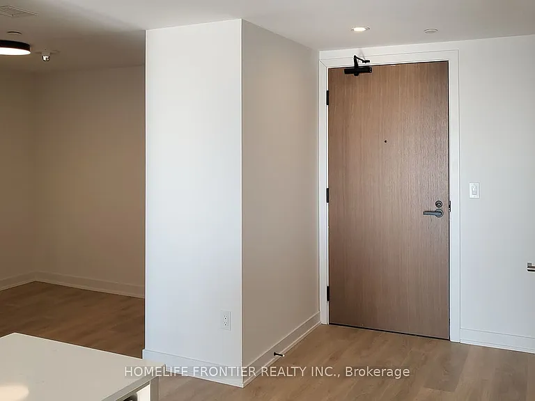 8 Tippett Rd #1406 — Photo 3