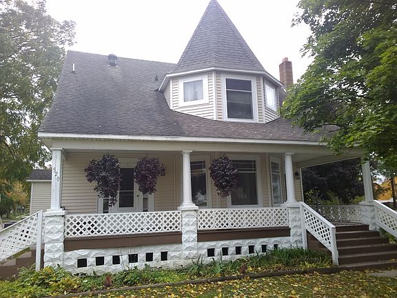 North side. Front faces M-46