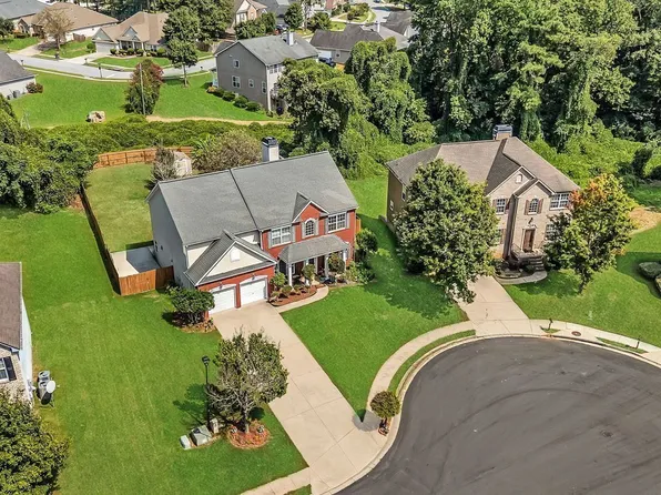 591 Creek Valley Ct, Stockbridge, GA 30281