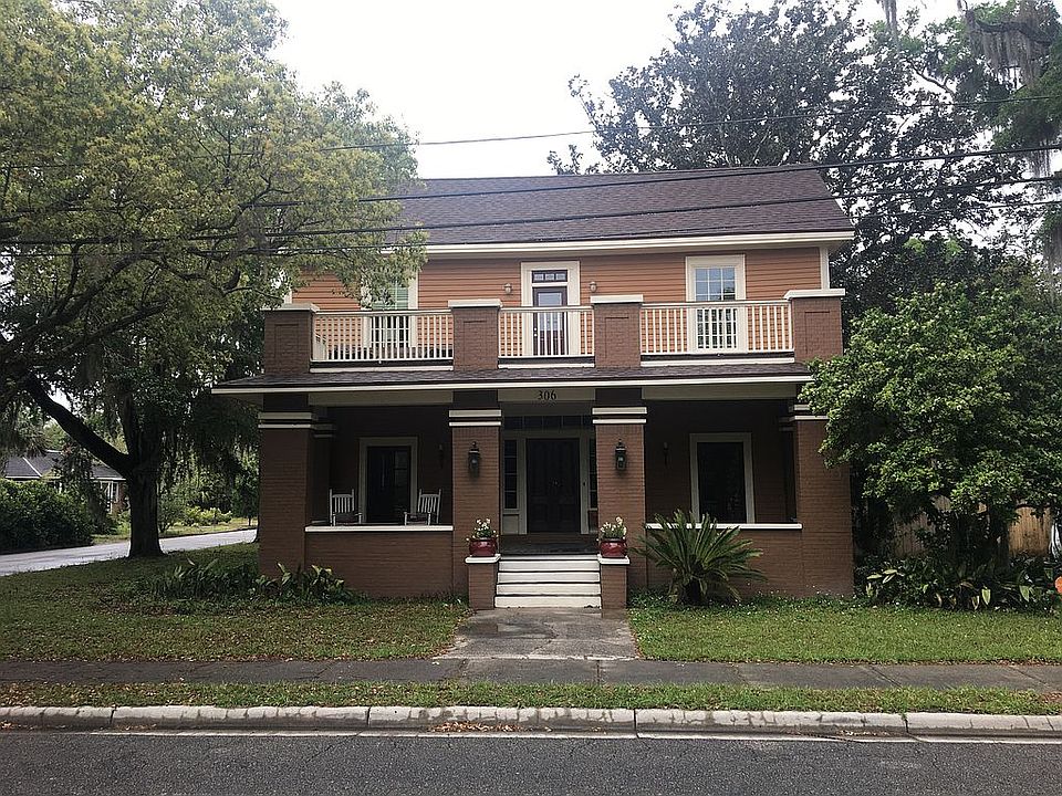 1st image of 306 NE 7th Ave