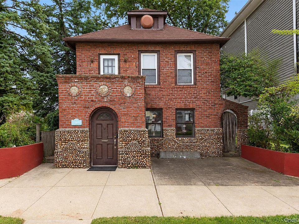 1st image of 145 Arlington Avenue