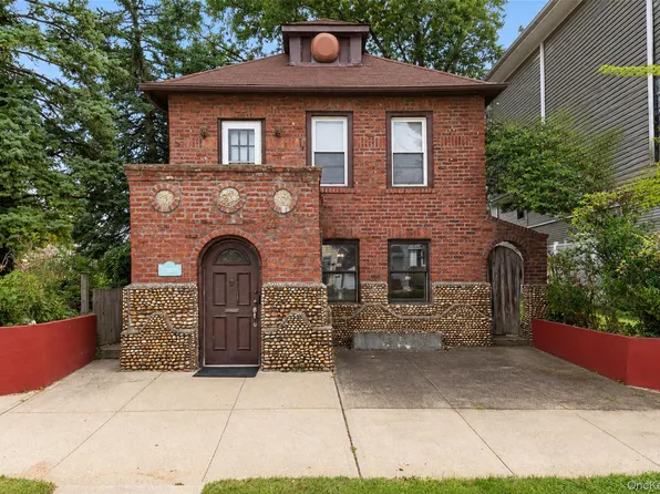 145 Arlington Avenue, Valley Stream, NY 11580