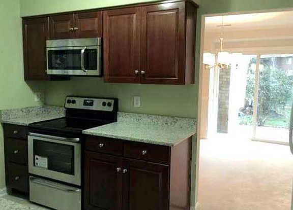 5th image of 3875 Persimmon Cir