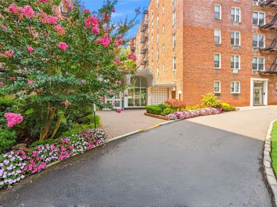 5444 Little Neck Parkway #1M, Little Neck, NY, 11362