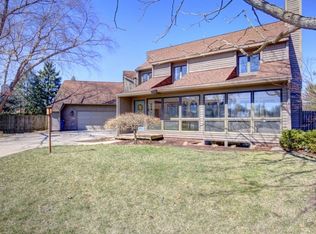 2101 Madison Ct, Champaign, IL 61820