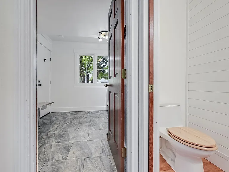 13150 NW Ridgetop St — Photo 11