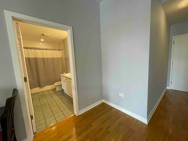 1155 W Madison St — Photo 18