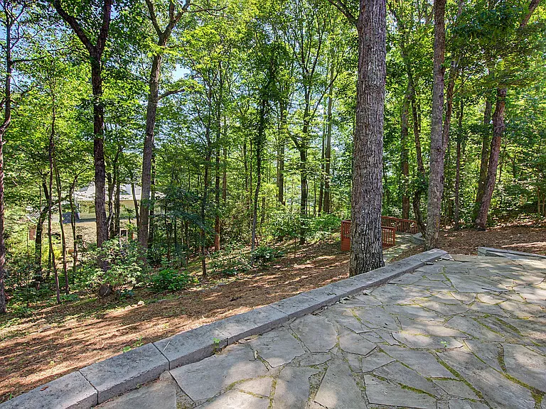 35 Windsong Dr — Photo 50