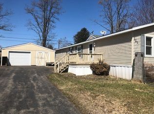 721 Cleveland Ave, Wild Rose, WI 54984