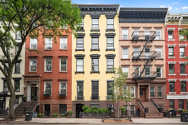 307 East 10th Street 