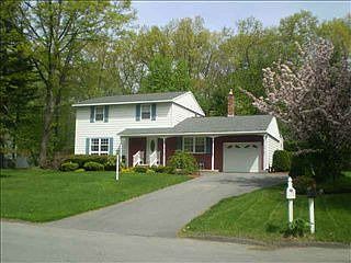 5th image of 12 Sylvan Ln