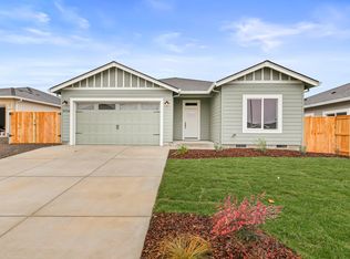 3734 Carlin Dr, Medford, OR