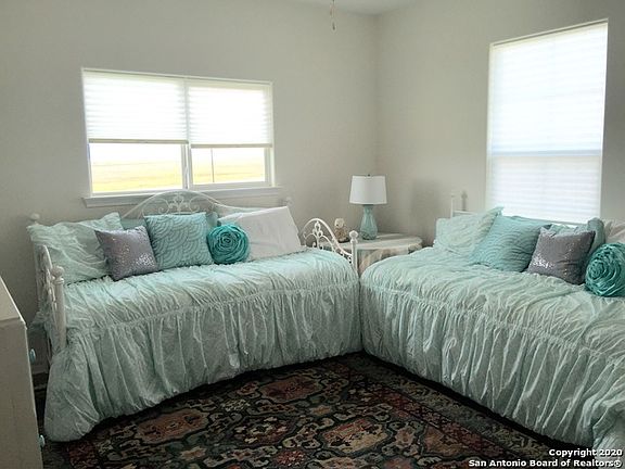 4th image of 162 La Concha Blvd #19