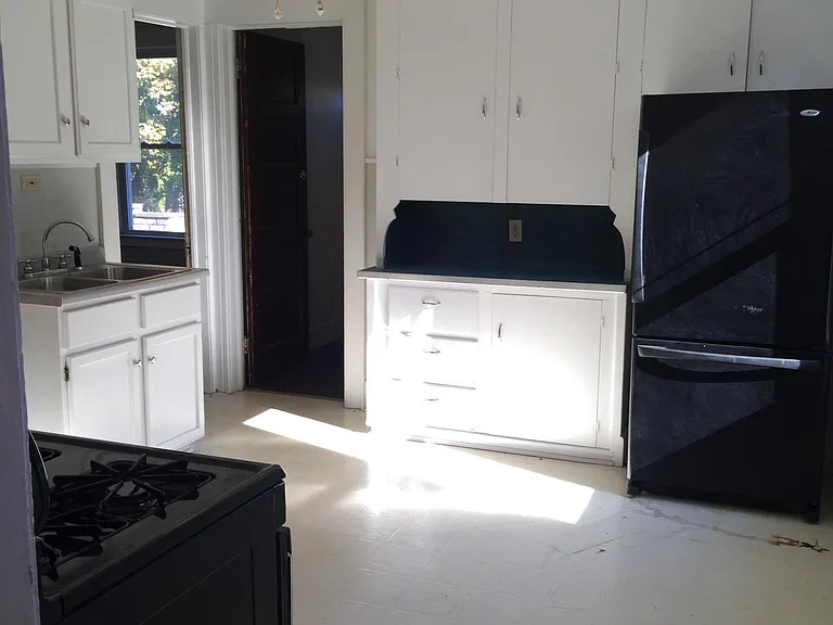 310 Woodruff Ave #2 — Photo 5