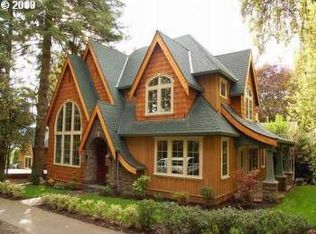 695 5th St, Lake Oswego, OR 97034