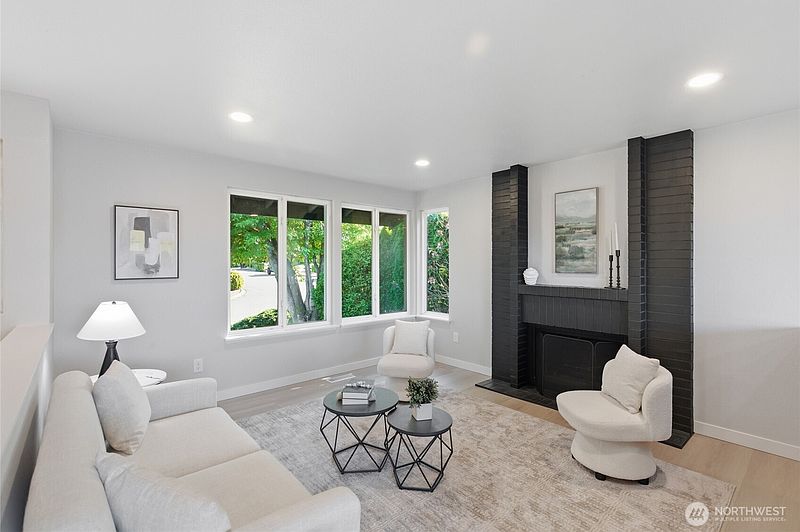 4th image of 6125 N 41st Street