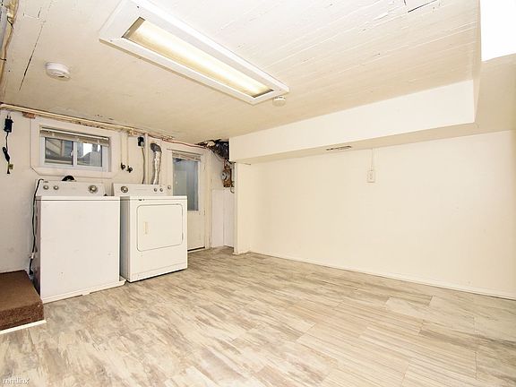 1621 cereal st baseA