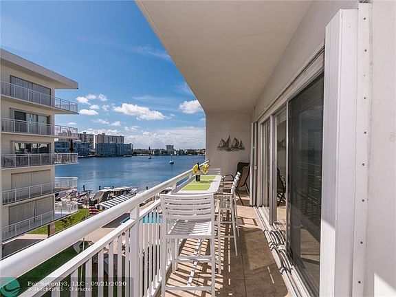 2nd image of 120 Golden Isles Dr APT 42B