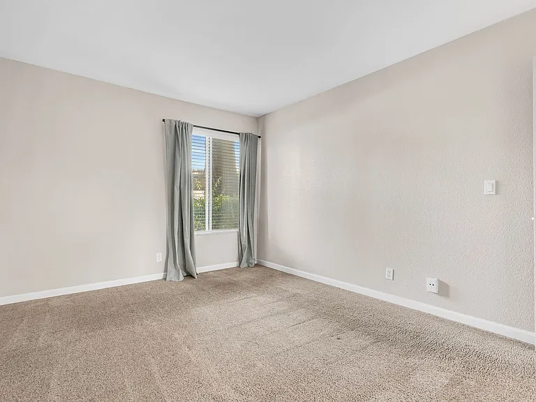 2562 Walnut Blvd #57 — Photo 20