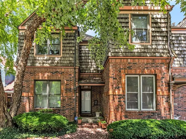 110 E 30th St, Kansas City, MO 64108
