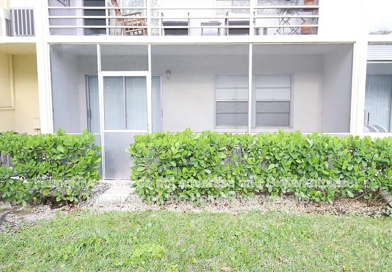 170 Dorset E — Photo 35