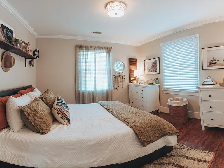 1735 Merriman Ave — Photo 15