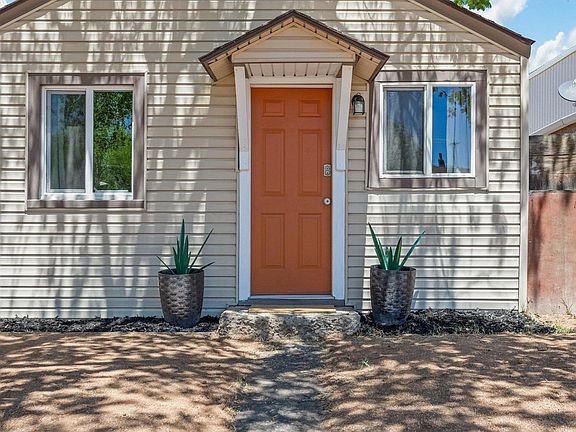 2nd image of 1028 Ute Ave