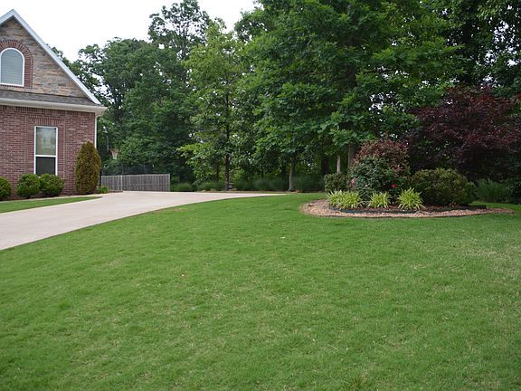 4th image of 7103 W Hillcrest Ct