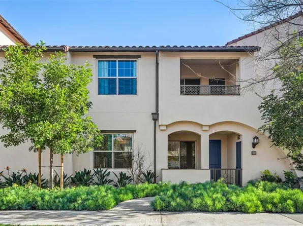 306 Floral Vw, Irvine, CA 92618